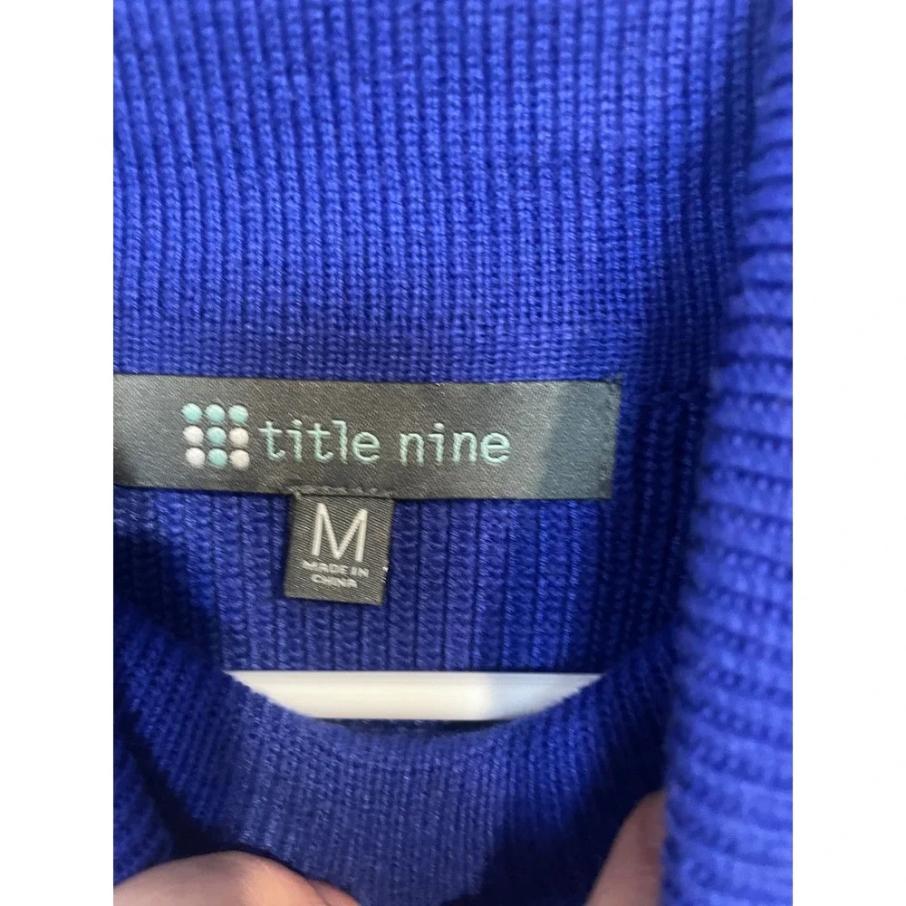 Title Nine Offsite Synergy Turtleneck Sweater Blue/Purple Size‎ Medium